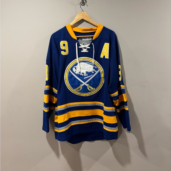 CCM MASKA Buffalo Sabres Derek Roy NHL Hockey Jersey - Picture 1 of 13